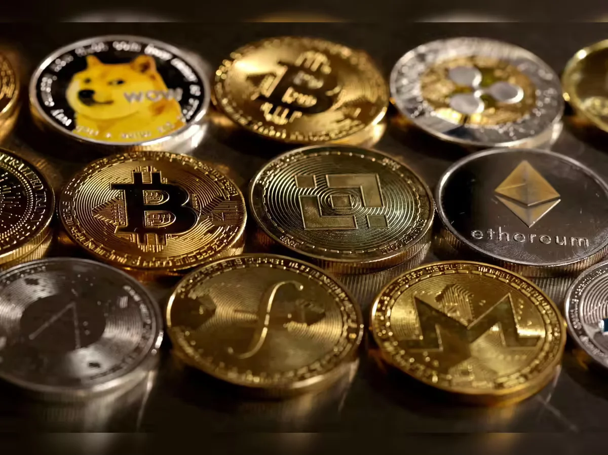 Altcoin Market Lost $450 Billion Since January: Problem or Opportunity?