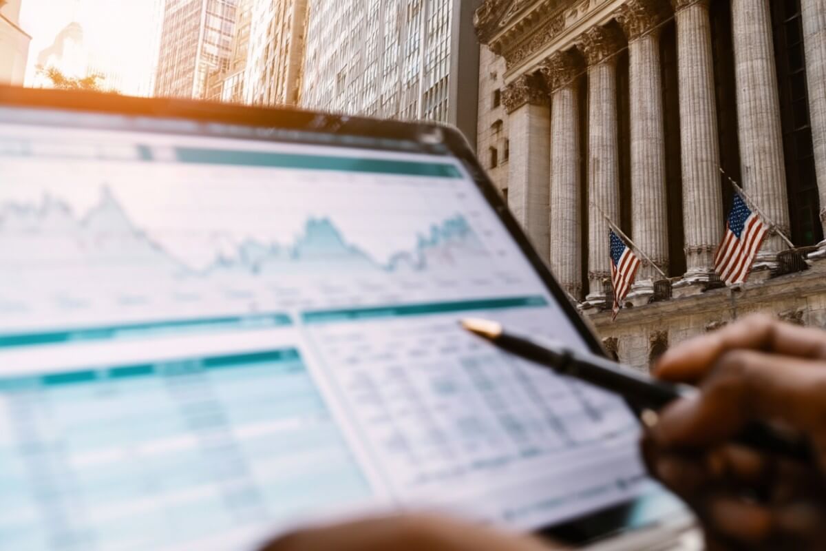 Wall Street sees a $10 trillion opening as Washington rewrites 401(k) rules